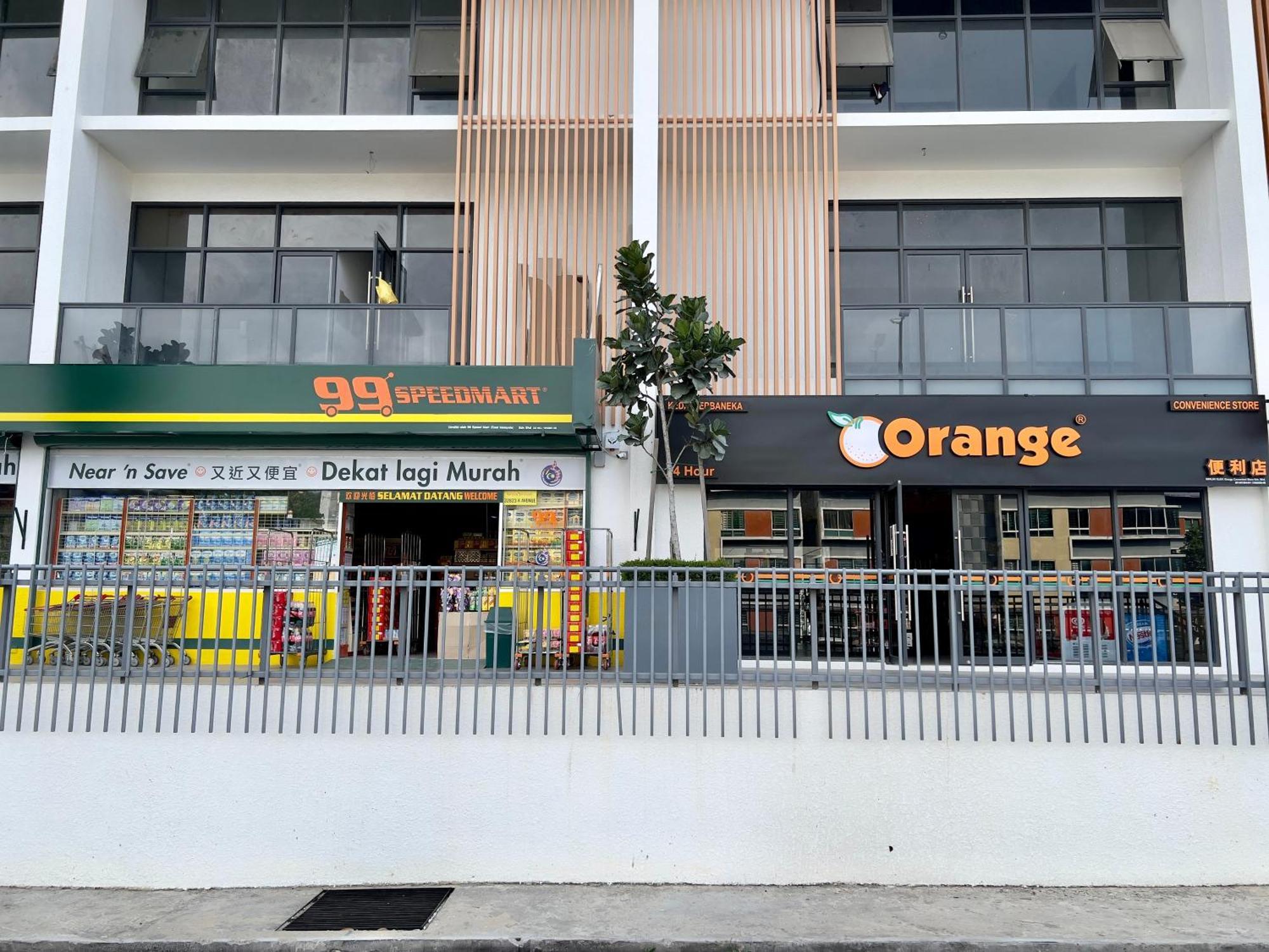 Hush Inn At K Avenue Kota Kinabalu Exterior foto